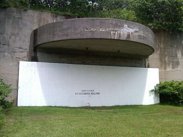 A closed to public sign in front of the Camp hero state park Battery